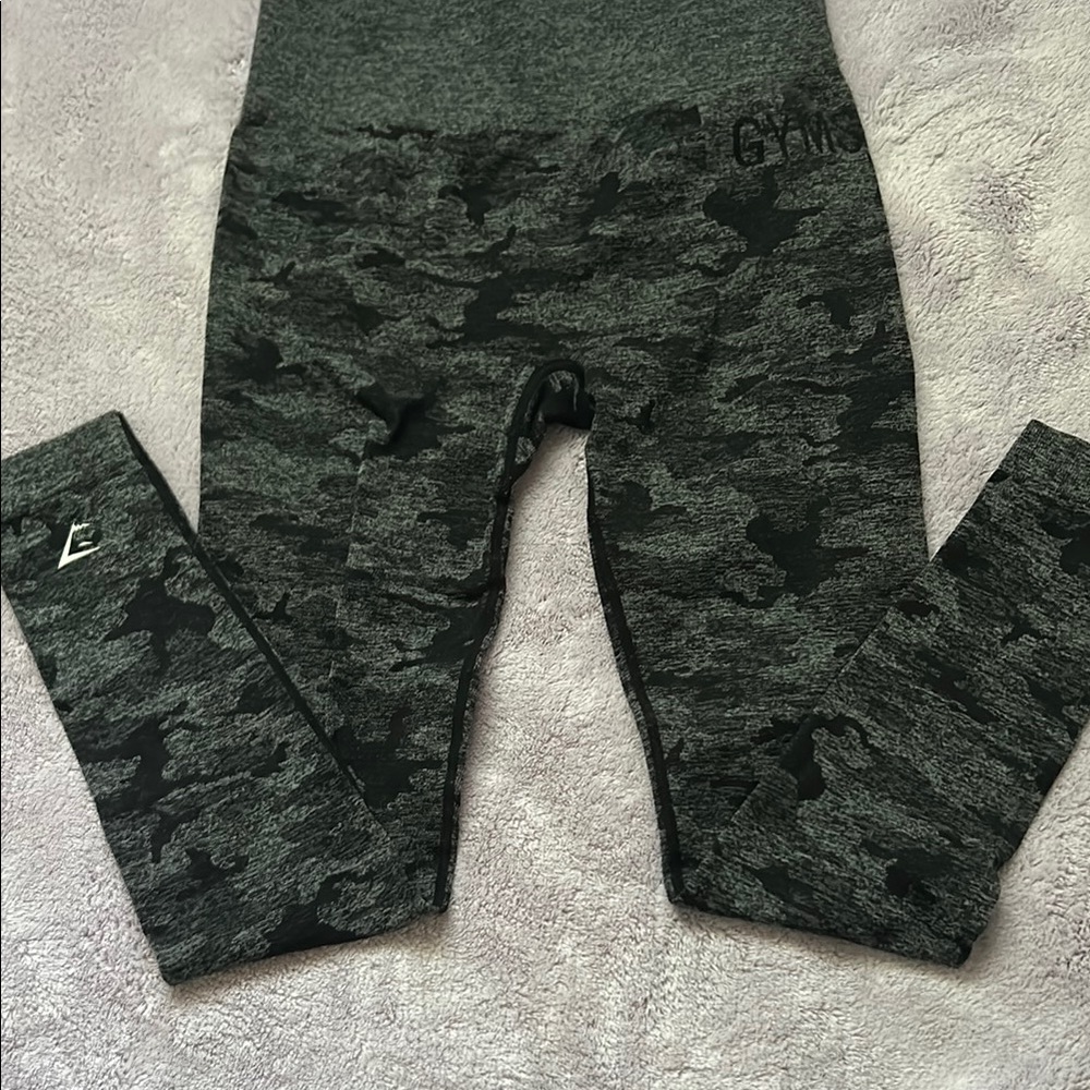 Gymshark women’s Camo Leggings
